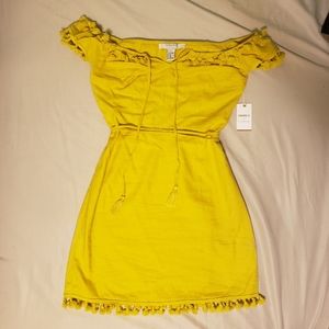 Forever 21 Yellow Off-the-Shoulder Dress